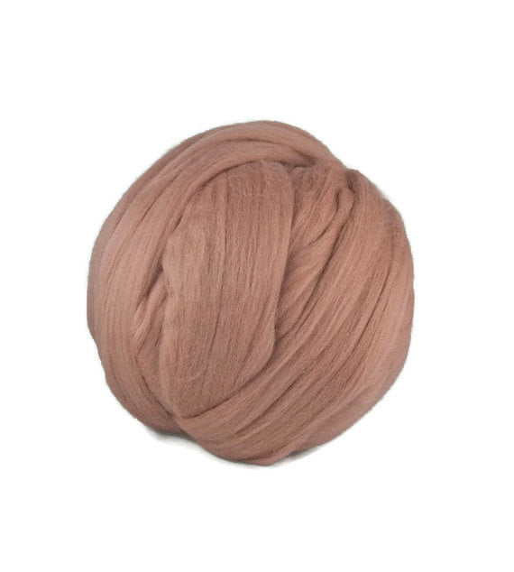 Merino wool roving,19 microns, color: Lace